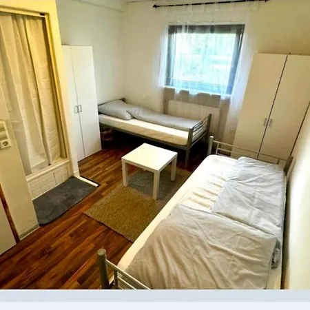 Roomz Am Hockenheimring *